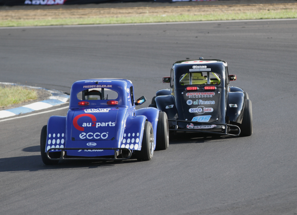 Der var tæt kamp mellem Kevin Verner og Jesper K Egebart i sidste løb.
(Foto: Motorsporten.dk)